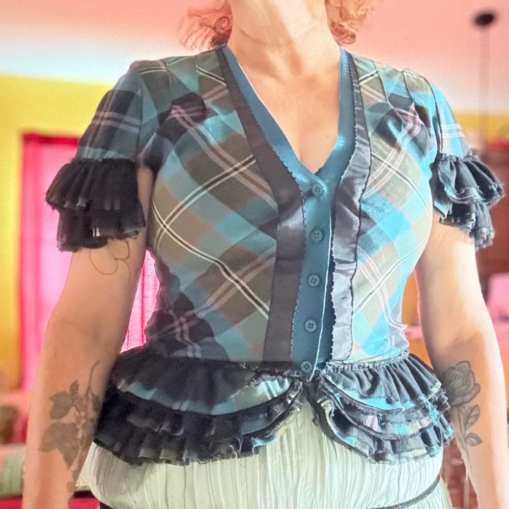 L.A.M.B. vintage ruffled top